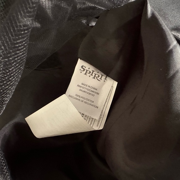 Witch Halloween costume 7-8 years lace dress and tulle hat - black red colour - Picture 12 of 13